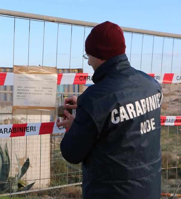 Via all'operazione Sardegna bella: i Noe a caccia di ecomostri