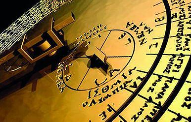 IL SOLE, LA LUNA, LE STELLE La storia dei planetari. L’enigma dell’antichità: la Macchina di Antikythera del 1902 