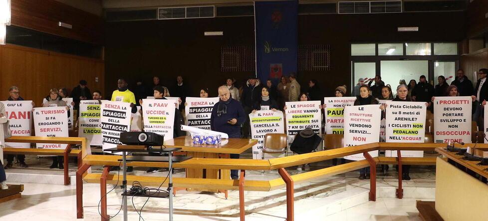 Massa, piano dell’arenile e dei viali verso la bocciatura in consiglio