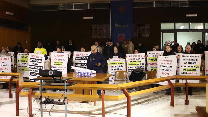 Massa, piano dell’arenile e dei viali verso la bocciatura in consiglio