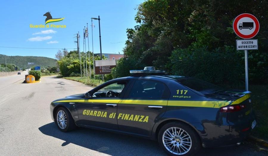 
	Una pattuglia della Guardia di finanza, immagine di repertorio

