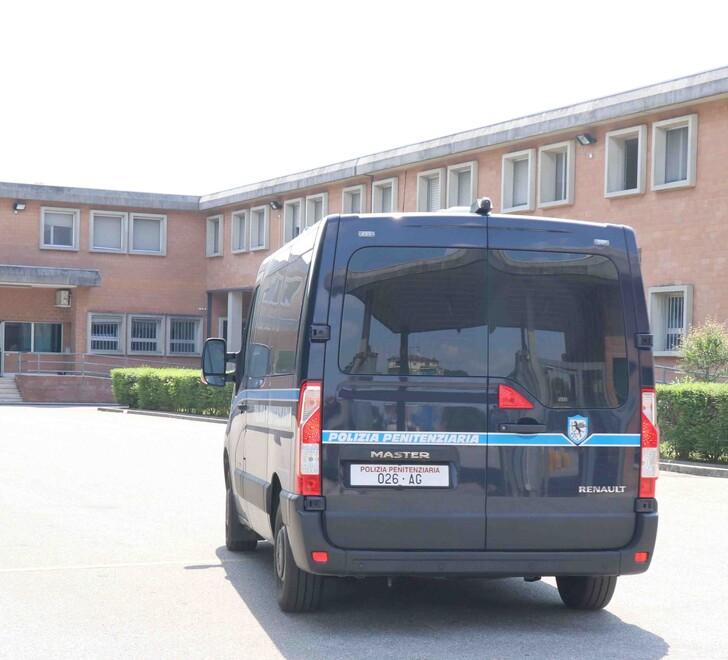 Ferrara, «lavorare in carcere è una forma di tortura». Pronti 80 trasferimenti