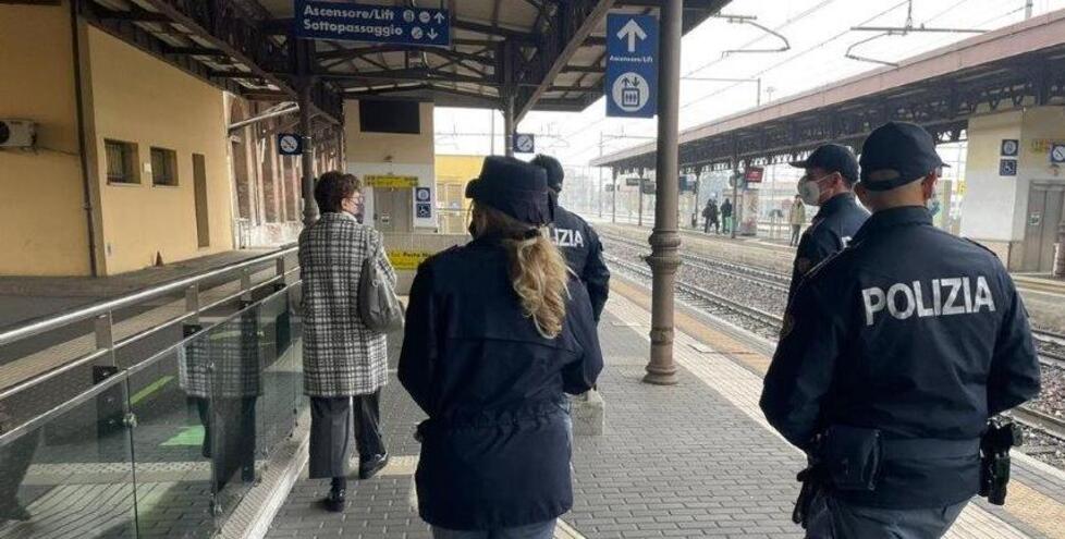 Carpi. Prende un treno per ucciderla Salvata dall’intuito di un 15enne 