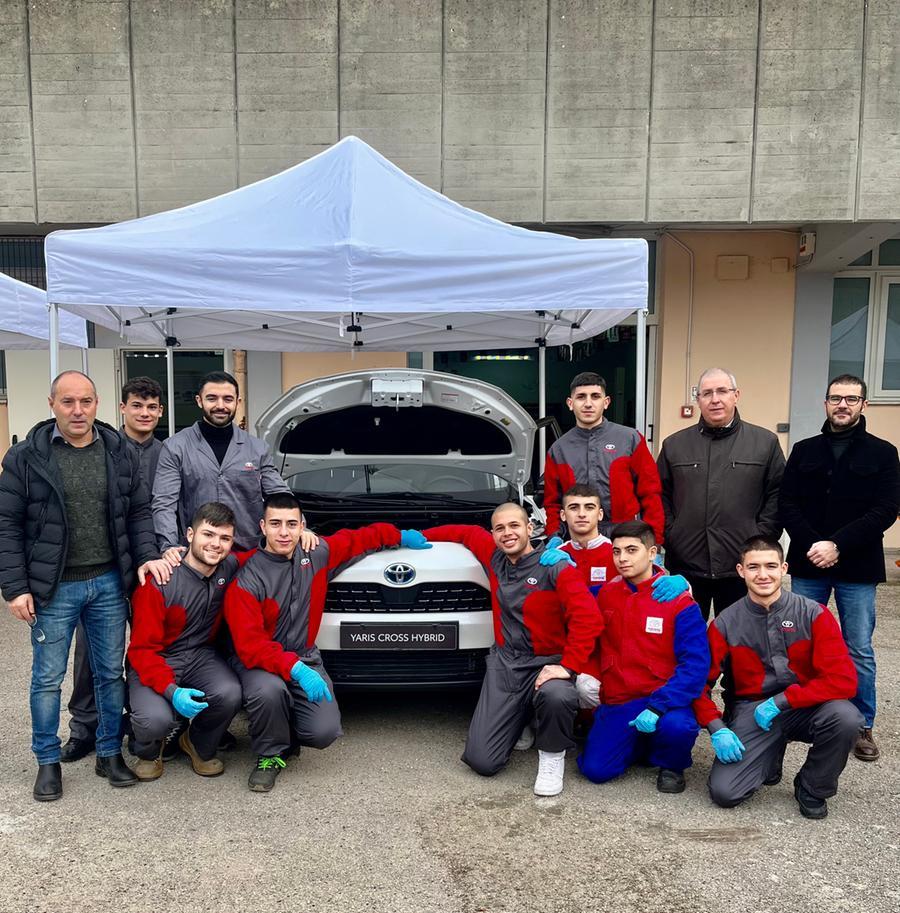 Sassari, all’istituto Ipia il progetto automotive diventa 2.0 grazie alla collaborazione con Toyota