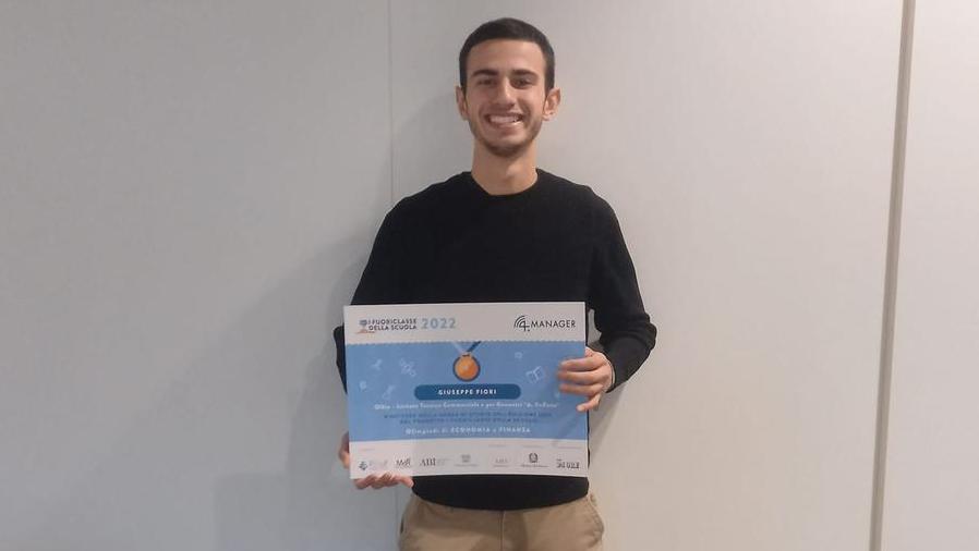 Giuseppe Fiori è tra i migliori dieci studenti italiani in economia 