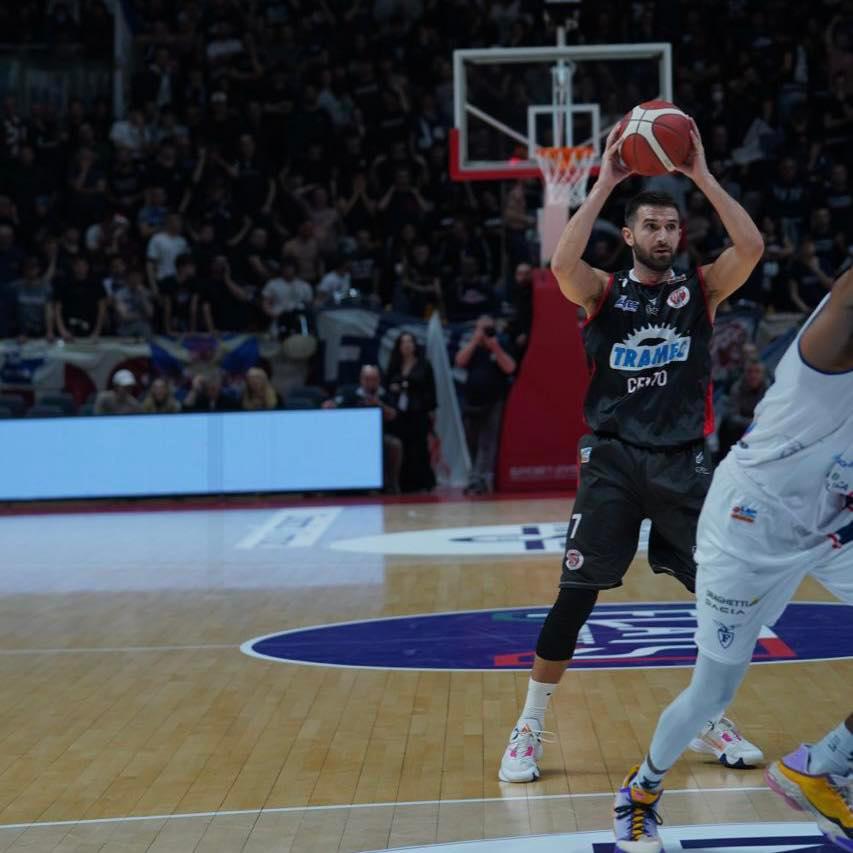 Basket, Cento vince a Bologna e Ferrara va ko a Udine