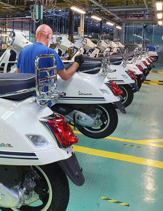 Piaggio assume anche nel 2023: in 55 otterranno il posto fisso