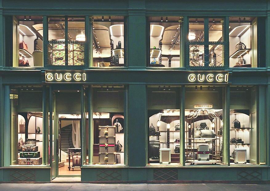 Gucci, a Parigi la prima boutique dedicata al mondo della valigeria