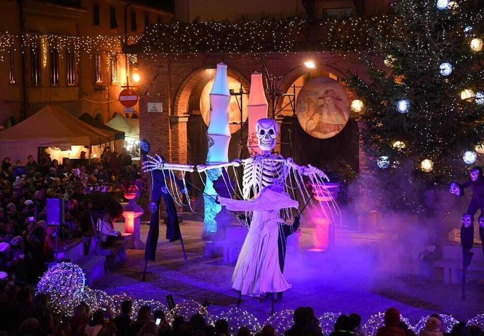 “11 Lune d’inverno” con un cartellone per bimbi e famiglie
