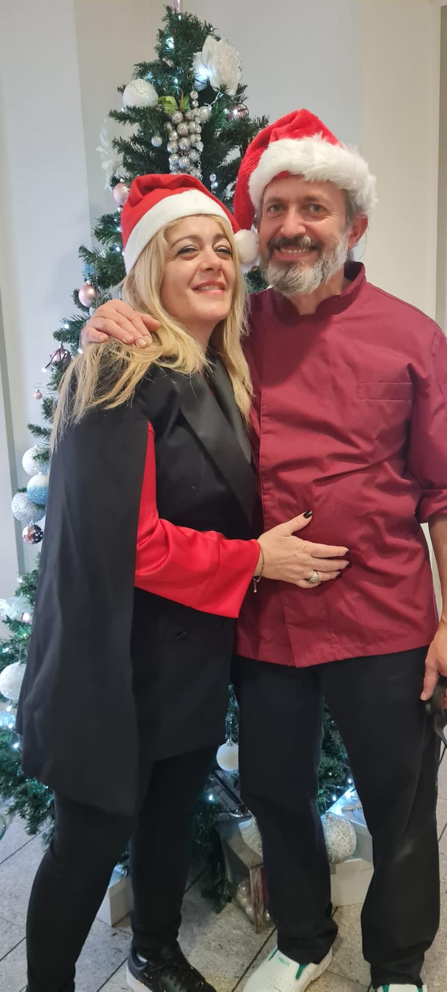 Montecatini, l’iniziativa solidale di Michela e Daniele: «Amore, quest’anno i regali li facciamo a chi ha bisogno»