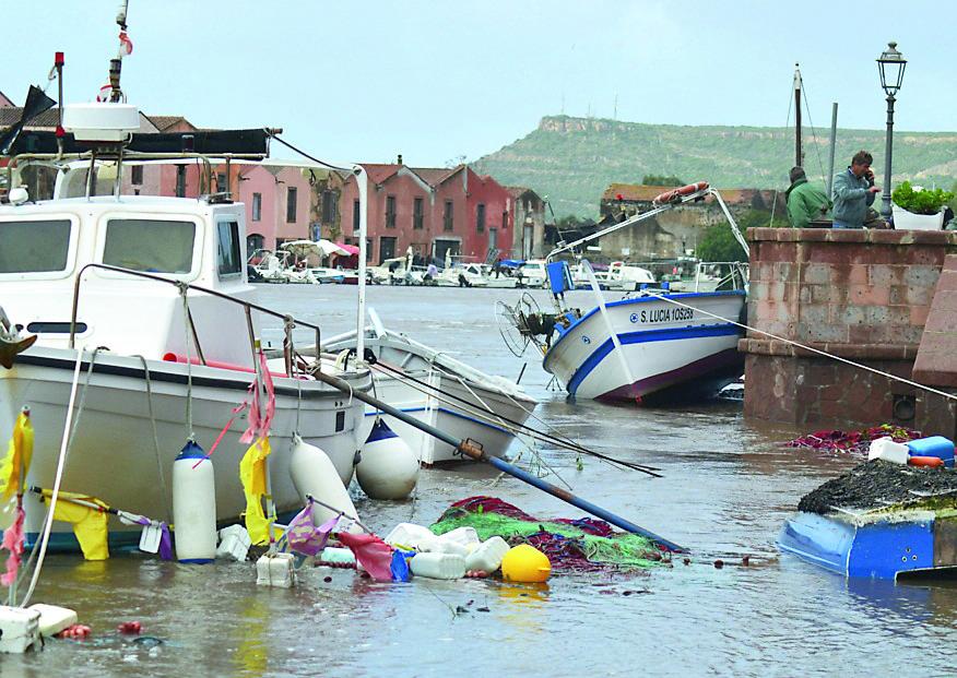
	Barche e strutture danneggiate sul Temo

