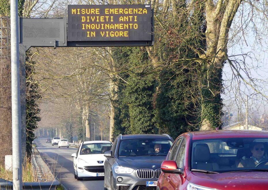 Diesel Euro 4, stop da Capodanno. A Ferrara arriva la “scatola nera” anti-smog