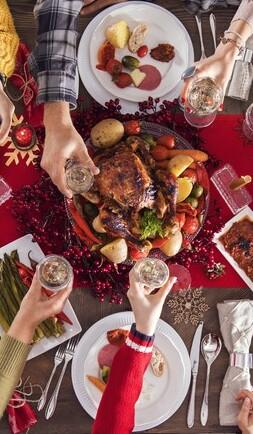 Covid e Natale. Proteggere i cari durante le feste I consigli dell’Ausl 