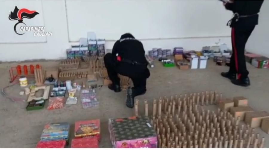 Sinnai, in casa un laboratorio clandestino di fuochi d’artificio: arrestato un 21enne