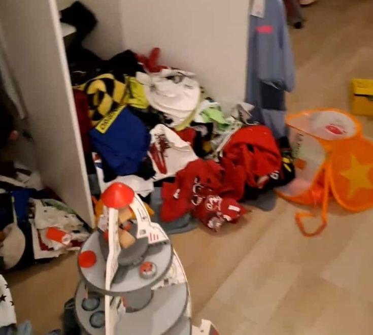 Ladri rubano i regali di Natale: raid in numerose case di Massa 
