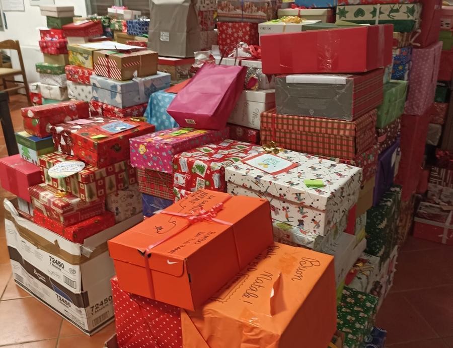 Modena, Porta Aperta raccoglie mille “Scatole di Natale”