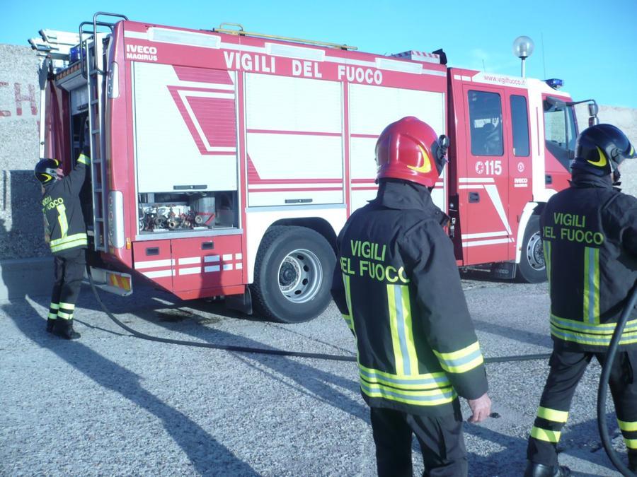 Incendio in un appartamento di Galtellì: evacuate 4 persone
