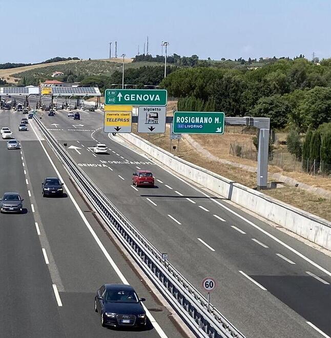 Il casello di Rosignano e (foto Enzo Russo)