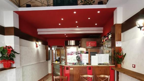 L'interno dell'osteria Red di via dell'Angiolo