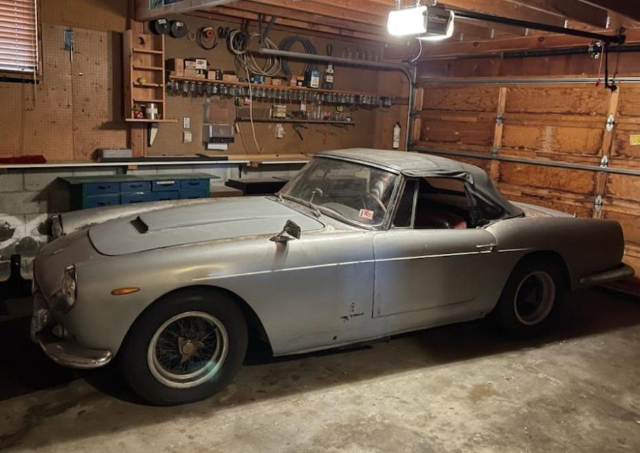 Maranello. Una Ferrari Cabriolet del 1962 riaffiora da un box negli Stati Uniti 
