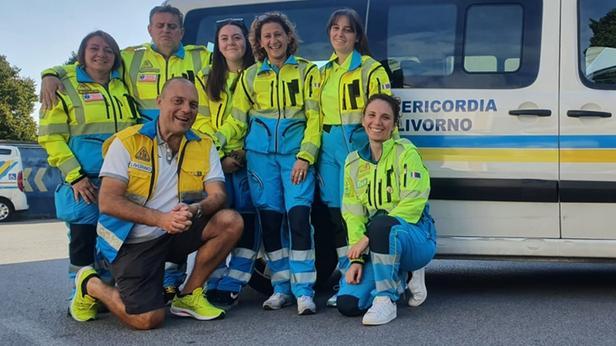 La squadra della Misericordia di via Verdi aggredita in via della Lecceta