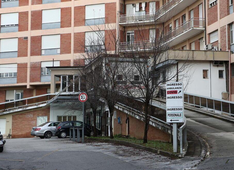 Massa, chiudono le cure intermedie: è l’addio al vecchio ospedale