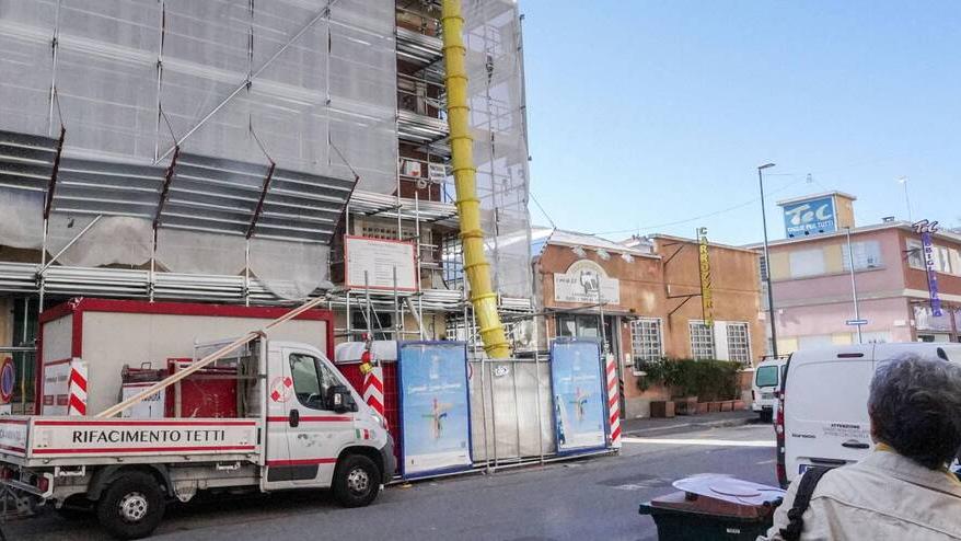 Superbonus, facciate “in gabbia”: a Grosseto fermo quasi un cantiere su due