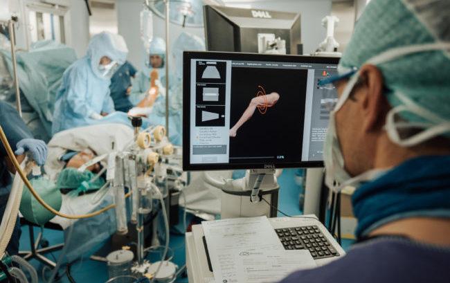 Scontro aperto sul payback per farmaci e dispositivi medici: Giani rivuole 400 milioni dalle aziende. L’elenco delle imprese nel mirino