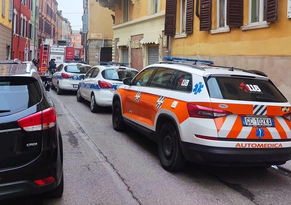 Modena Incendio in una casa, via Ganaceto chiusa 