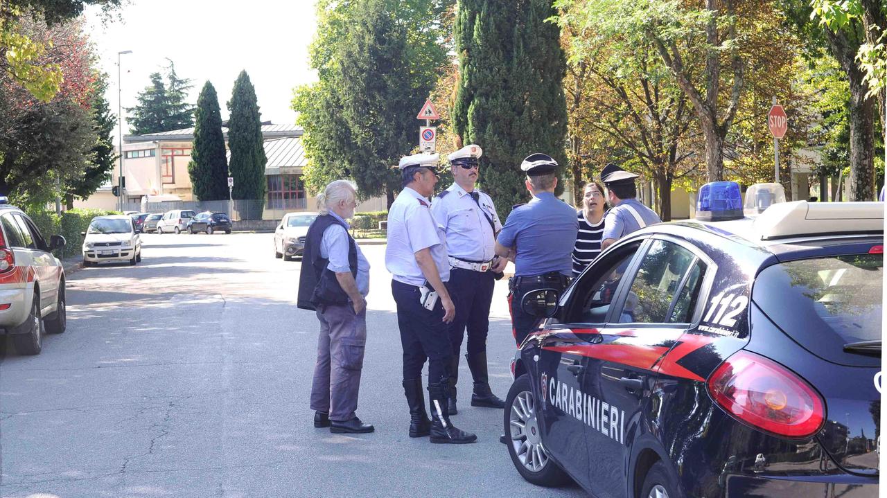 Caccia al cane in via Dalmazia