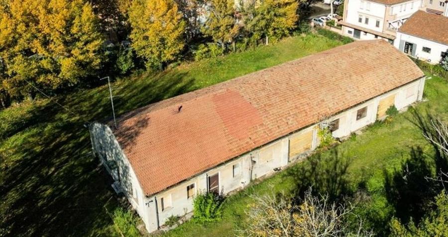 Modena L’ex magazzino del foraggio alla Crocetta messo in vendita dal Ministero della Difes