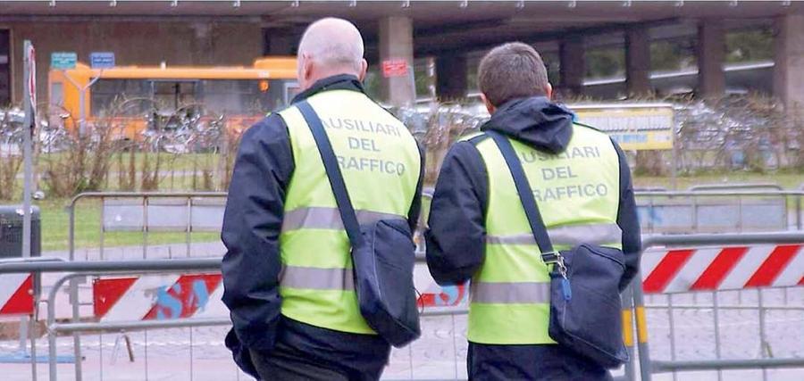 Firenze, più controlli sulla sosta: in arrivo 21 nuovi "vigili"