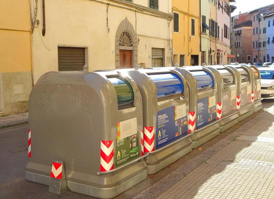 Cassonetti per i rifiuti