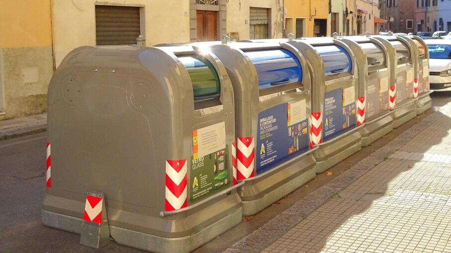 Cassonetti per i rifiuti