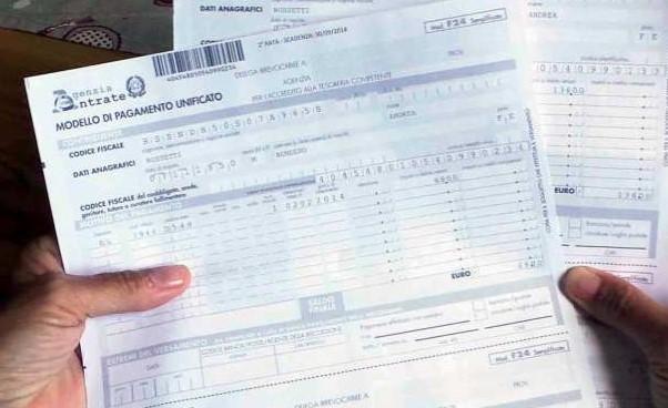Cecina, tributi evasi per 1,5 milioni di euro: inviati migliaia di accertamenti