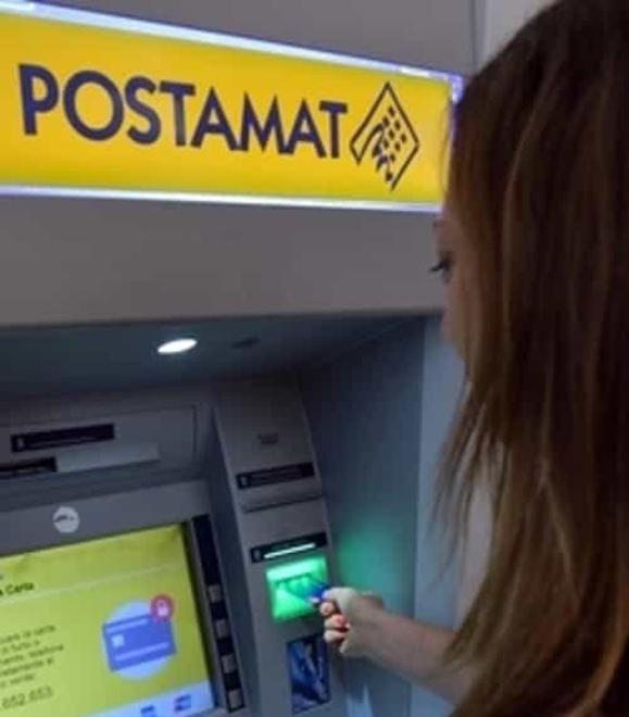 Uno sportello di Poste Italiane