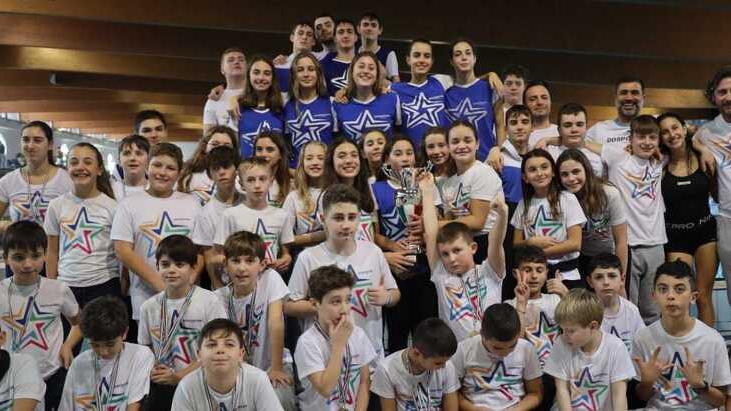 I giovanissimi atleti della Dds Camaiore