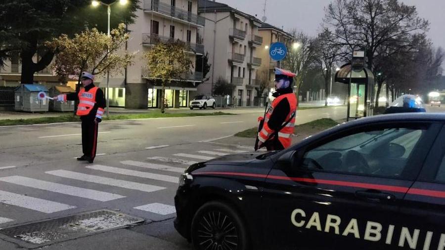 Fiorano. Uomo maltrattato dalla moglie, i carabinieri sequestrano armi in via cautelativa
