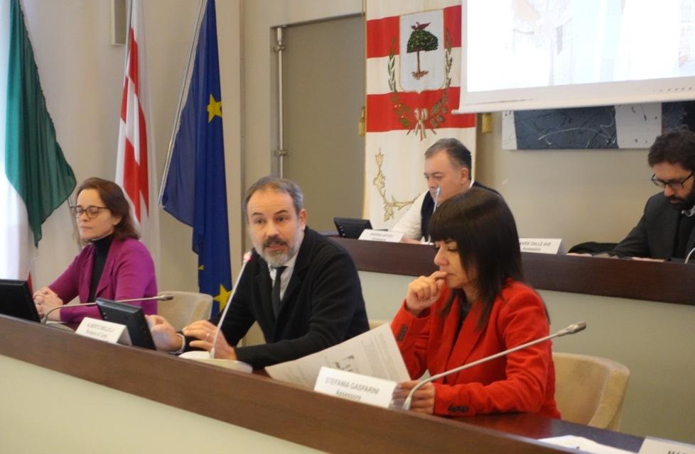Carpi. Il sindaco Bellelli lancia la sfida al 2023: «E Aimag faccia la sua parte» 
