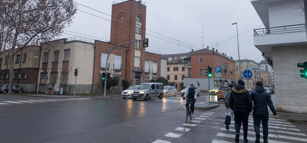 Strade modenesi, quattro nuovi fotored E in viale Italia il velox raddoppia