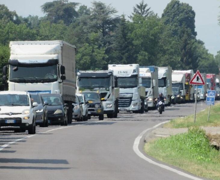 Maranello. L’Anas cambia programmi sull’Estense Via ai lavori, ma il traffico non si ferma 