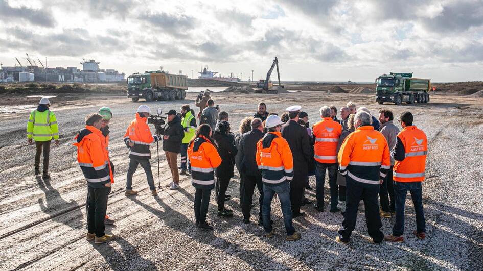 Darsena Europa; ecco i primi lavori per la maxi banchina a Livorno