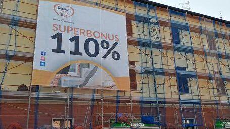 Superbonus: con il blocco dei crediti la metà dei cantieri è deserta