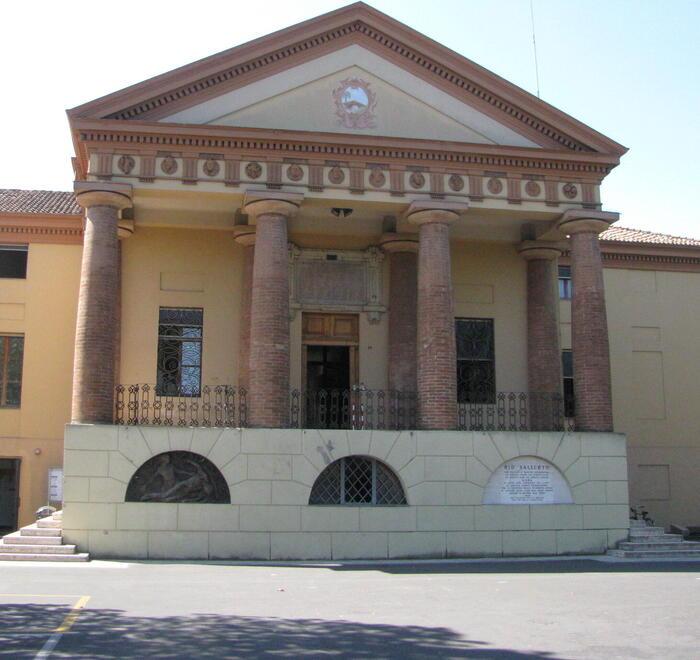 Caro energia, settimana corta in municipio a Rio Saliceto