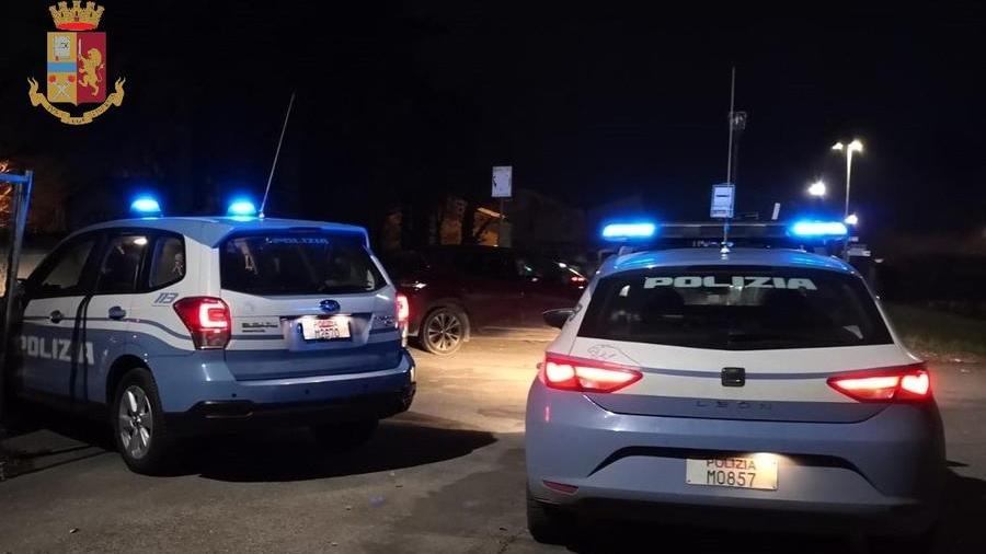 Modena, tenta furto in un locale e fugge in bici sulla tangenziale. Fermato dalla polizia
