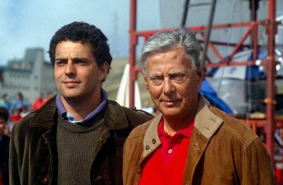 
	A sinistra Giovannino Agnelli, morto nel 1997


