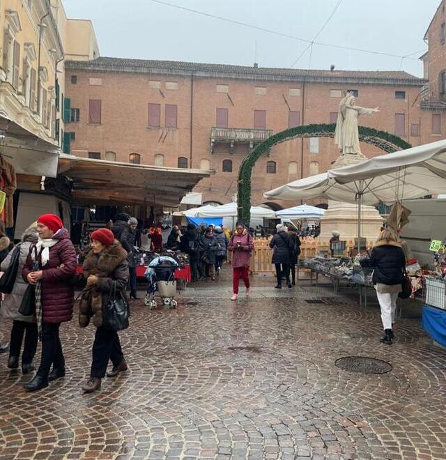Le speranze dei ferraresi per il 2023: salute, pace e un po’ di felicità