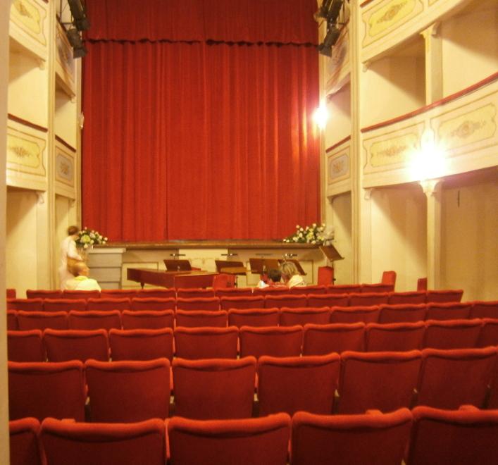 Montecarlo, in arrivo mezzo milione di euro per lo storico teatro dei Rassicurati 
