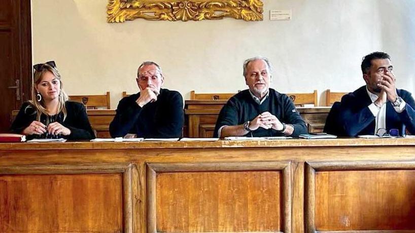 Da sinistra gli assessori Chiara Marotti, Leo Lupi, il sindaco Angelo Zini e il vice sindaco Luca Baldi