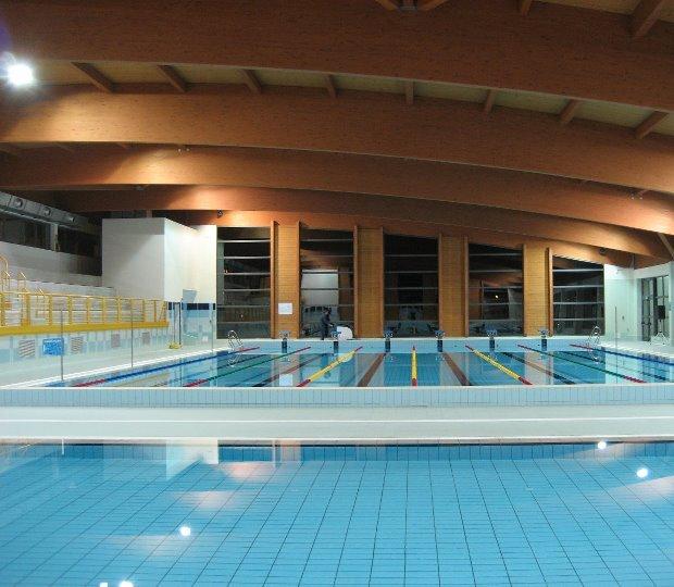 Piscina Santa Croce-Fucecchio, le tariffe aumentano del 30%: «Inevitabile, erano ferme da 10 anni» 